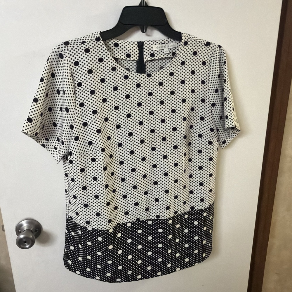 Daniel Rainn Black White Polka Dot Colorblock Classic Blouse Top Shirt Medium S